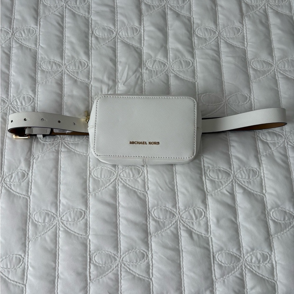 Michael Kors White Leather Crossbody Belt Pouch